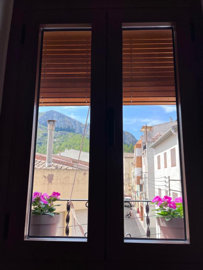 Ca La Tendeta Tivissa Luaran gambar